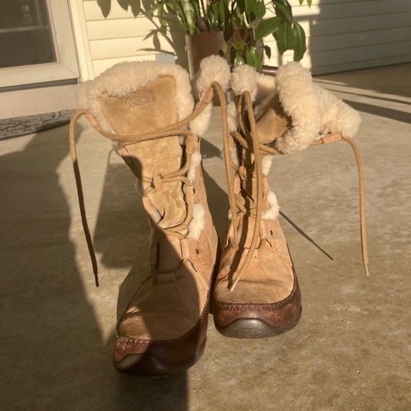North Face winter boots - Picture 1 of 9